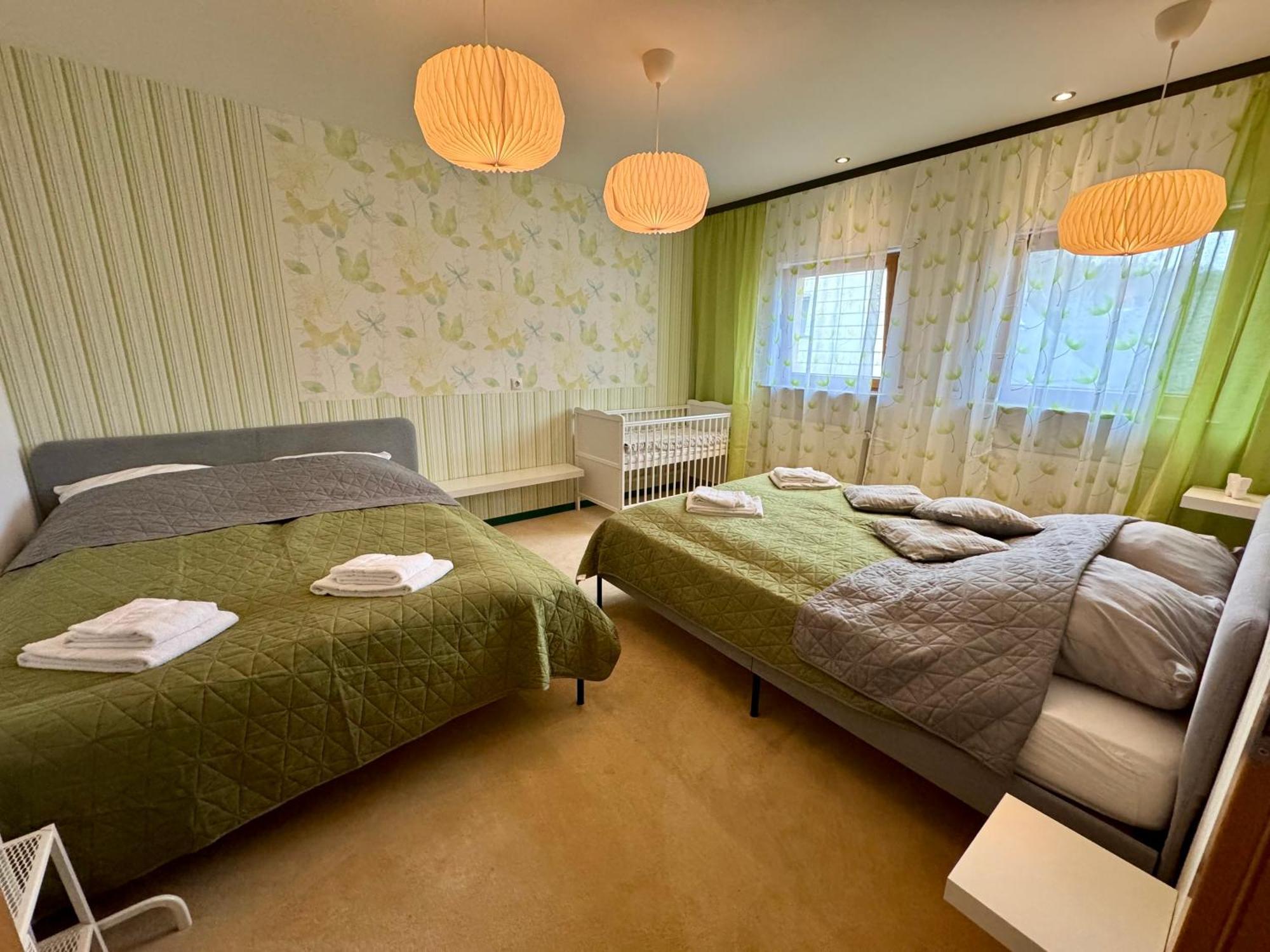 Bookeinfach Bad Ems - Private - Sauna Jacuzzi Whirlpool Swimmingpool Alahna Sup Beachvolleyball Billiards Ping Pong Cinema Theater Music Disco Ball Bbq Und Parkplaetze Екстериор снимка