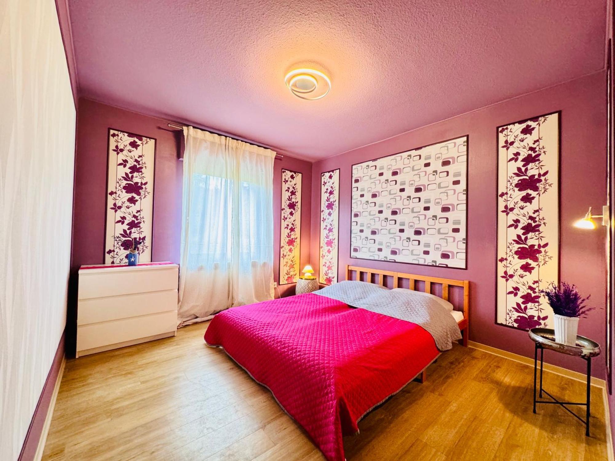 Bookeinfach Bad Ems - Private - Sauna Jacuzzi Whirlpool Swimmingpool Alahna Sup Beachvolleyball Billiards Ping Pong Cinema Theater Music Disco Ball Bbq Und Parkplaetze Екстериор снимка