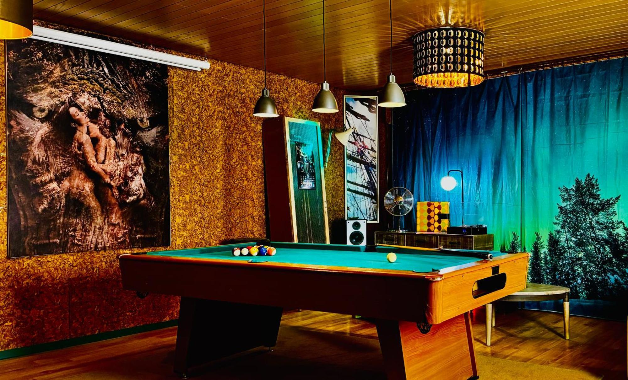 Bookeinfach Bad Ems - Private - Sauna Jacuzzi Whirlpool Swimmingpool Alahna Sup Beachvolleyball Billiards Ping Pong Cinema Theater Music Disco Ball Bbq Und Parkplaetze Екстериор снимка