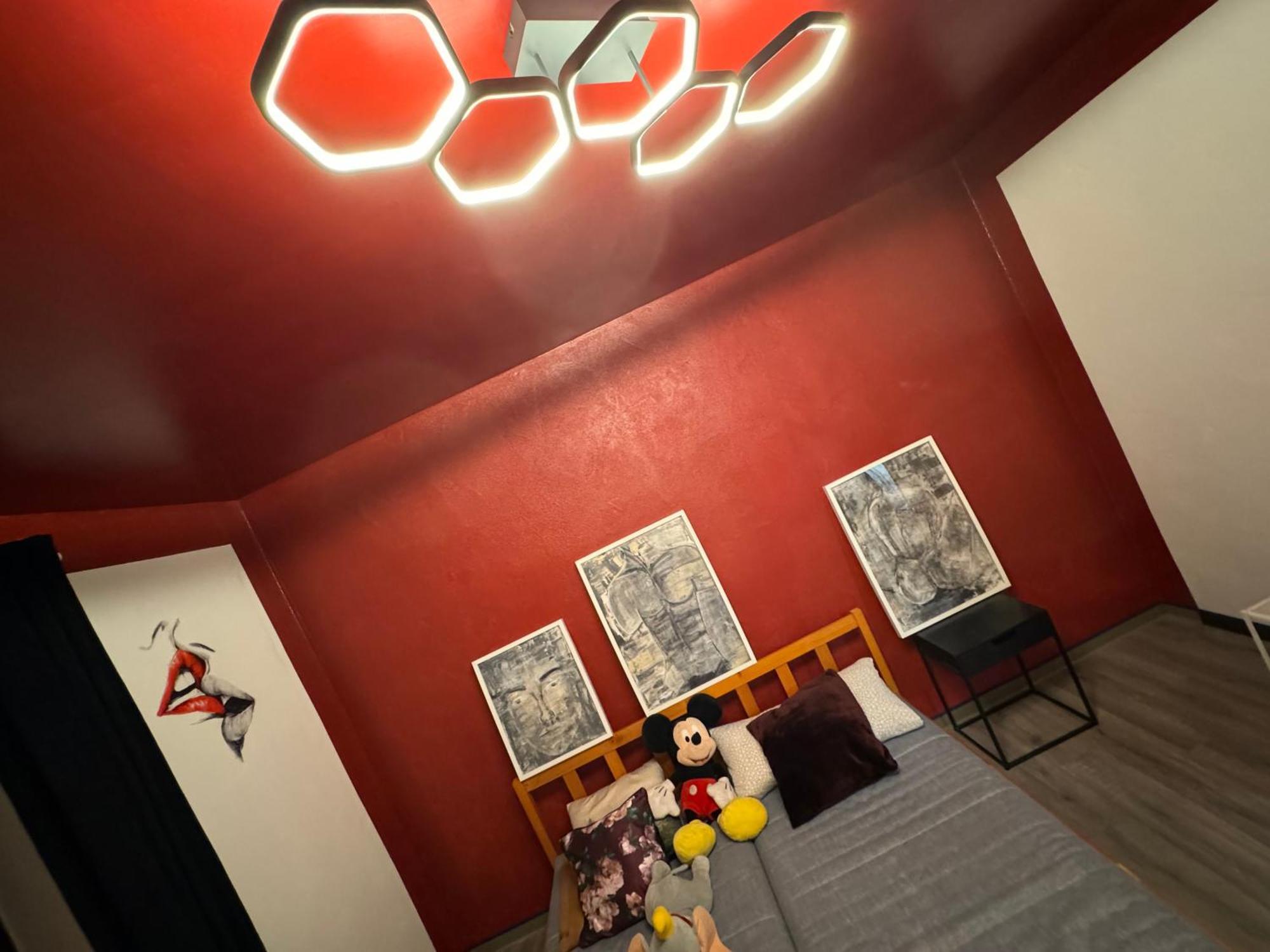 Bookeinfach Bad Ems - Private - Sauna Jacuzzi Whirlpool Swimmingpool Alahna Sup Beachvolleyball Billiards Ping Pong Cinema Theater Music Disco Ball Bbq Und Parkplaetze Екстериор снимка