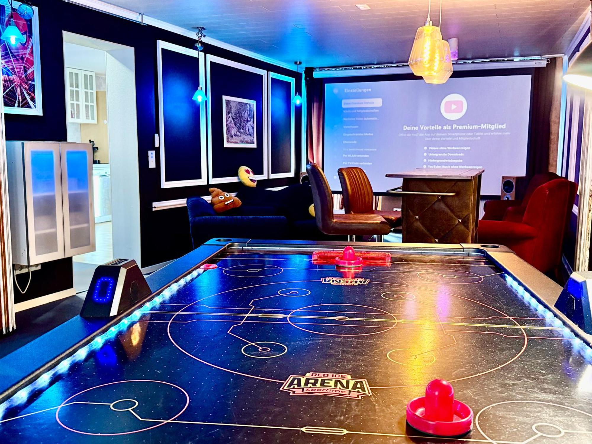 Bookeinfach Bad Ems - Private - Sauna Jacuzzi Whirlpool Swimmingpool Alahna Sup Beachvolleyball Billiards Ping Pong Cinema Theater Music Disco Ball Bbq Und Parkplaetze Екстериор снимка