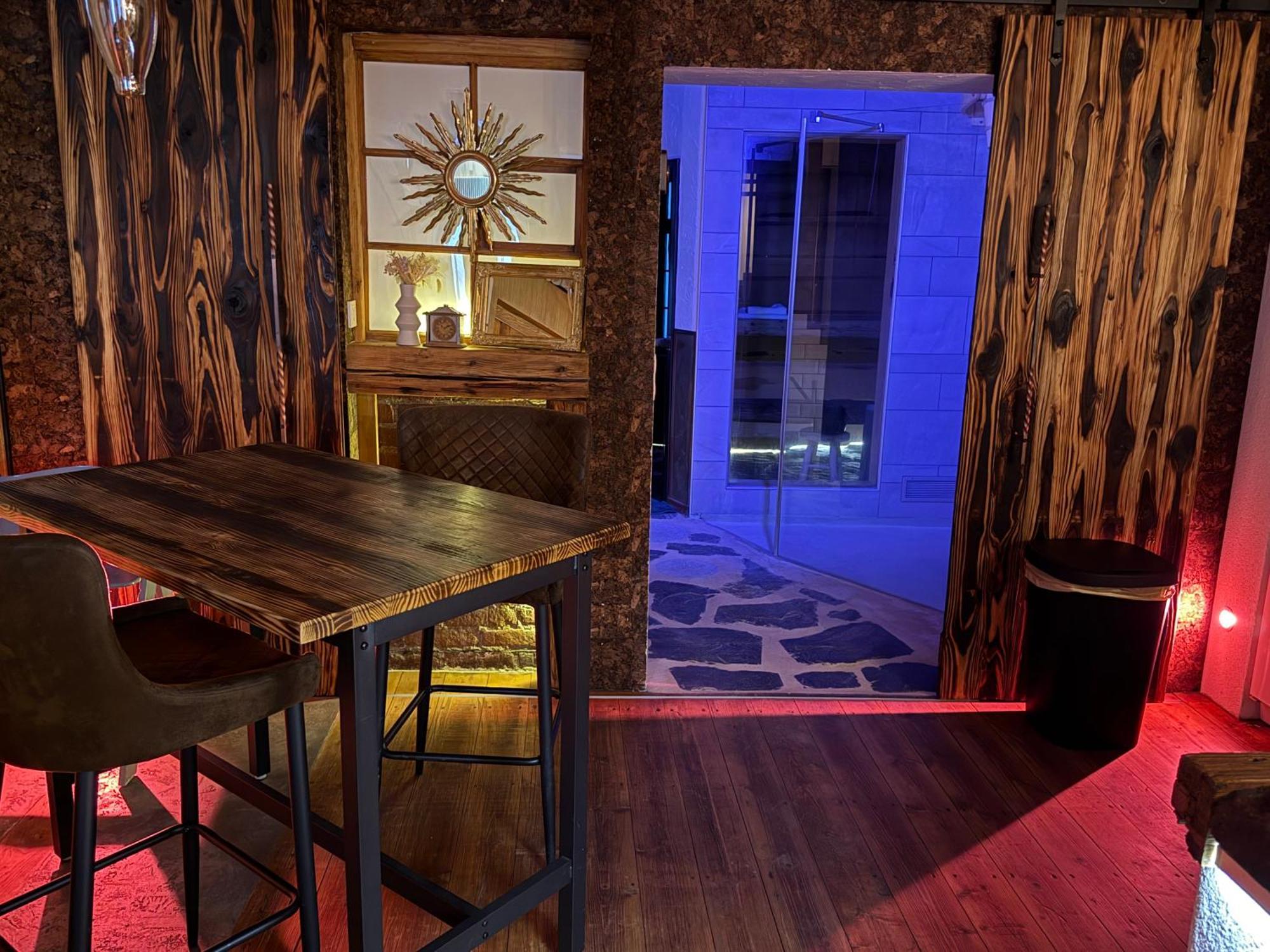 Bookeinfach Bad Ems - Private - Sauna Jacuzzi Whirlpool Swimmingpool Alahna Sup Beachvolleyball Billiards Ping Pong Cinema Theater Music Disco Ball Bbq Und Parkplaetze Екстериор снимка